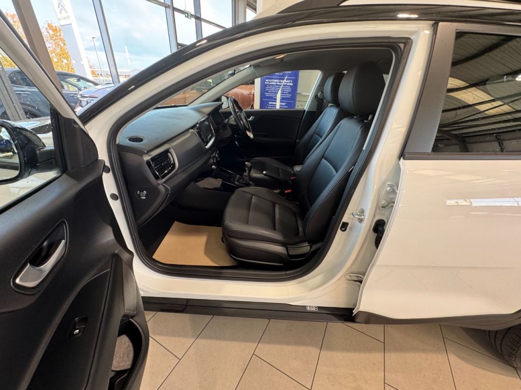 Used Kia Stonic 2019 for sale - 76405755: Photo 17