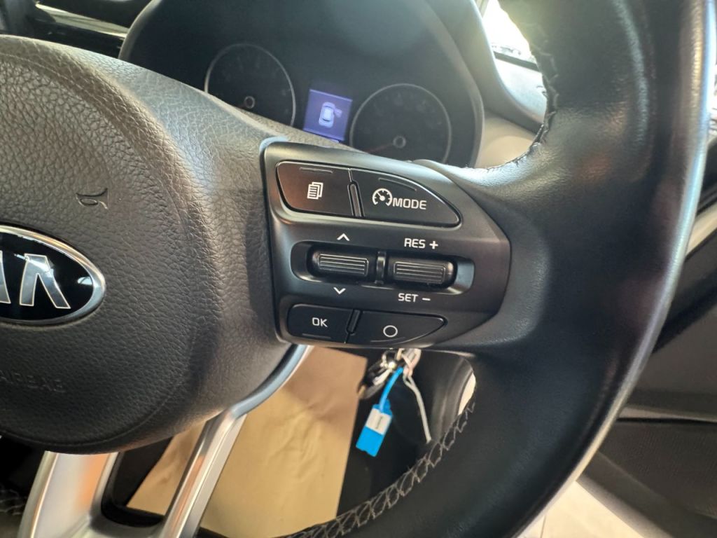Used Kia Stonic 2019 for sale - 76405755: Photo 25