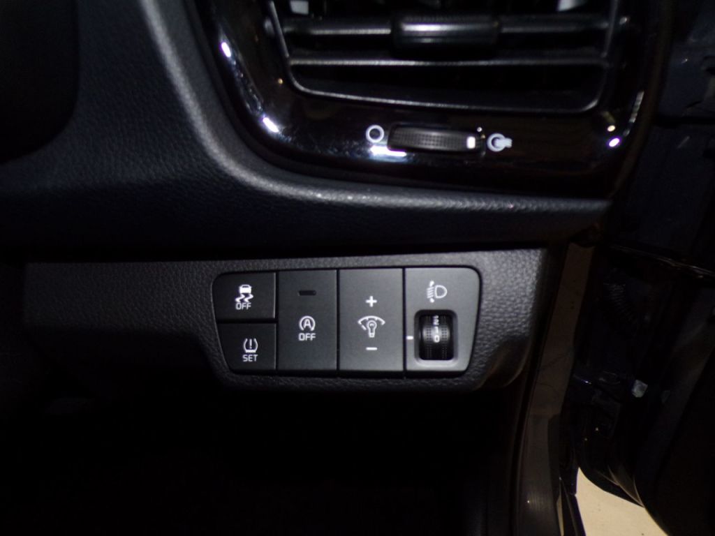 Used Kia Rio 2022 for sale - 76367130: Photo 22