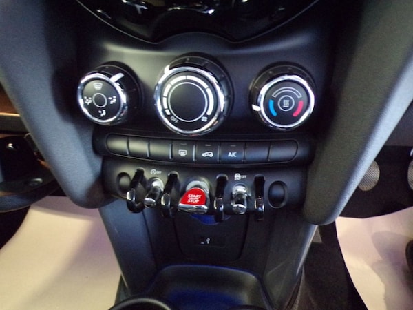 Used MINI Hatch 2019 for sale - 76118286: Photo 21