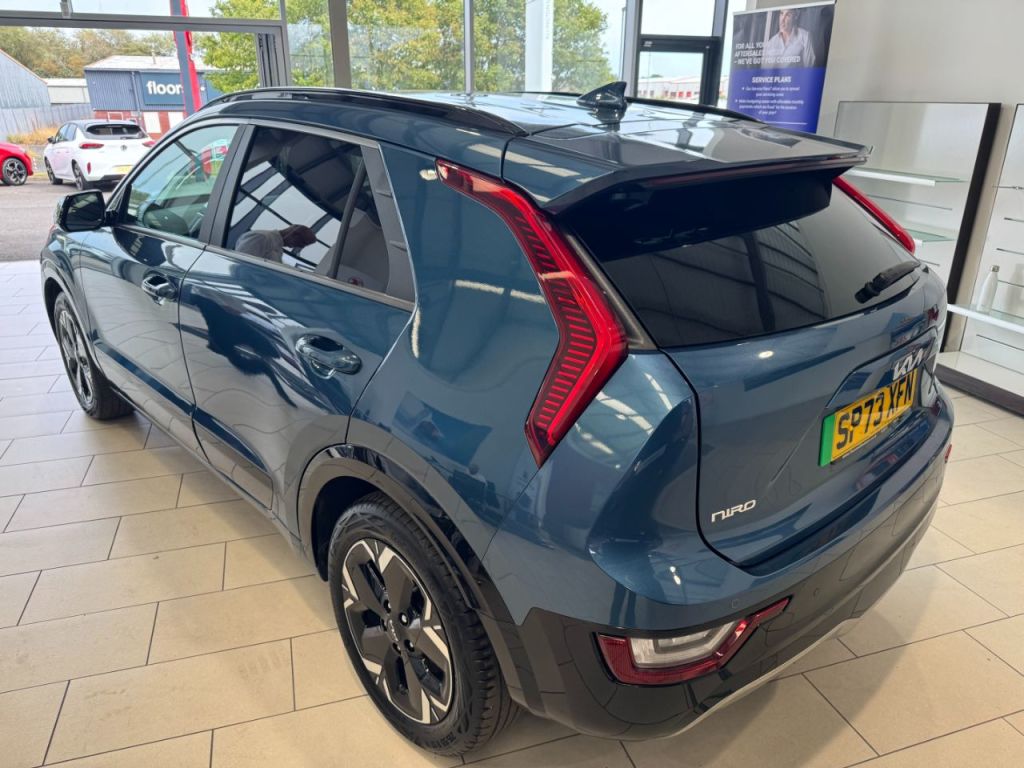 Used Kia Niro 2023 for sale - 76118273: Photo 4