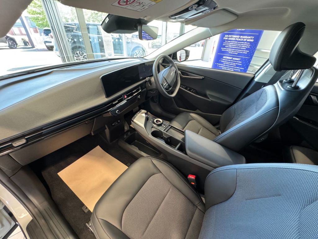 Used Kia EV6 2025 for sale - 76118301: Photo 18