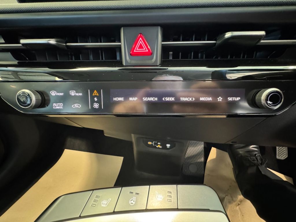 Used Kia EV6 2025 for sale - 76118301: Photo 30