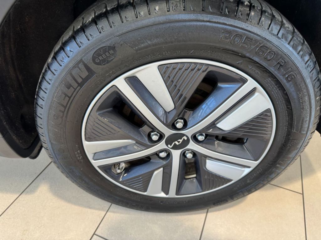 Used Kia Niro 2022 for sale - 76118350: Photo 15