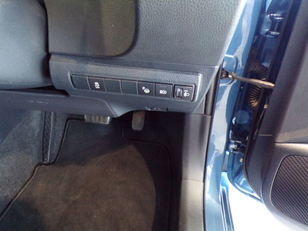 Used Toyota Corolla 2021 for sale - 76118233: Photo 15