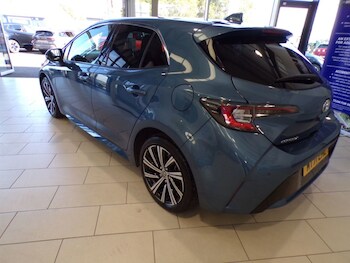 Used Toyota Corolla 2021 for sale - 76118233: Photo
