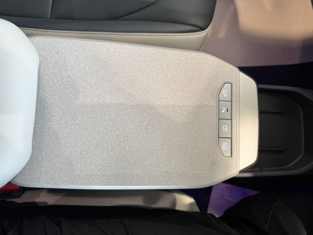 Used Kia EV3 2025 for sale - 76428959: Photo 41