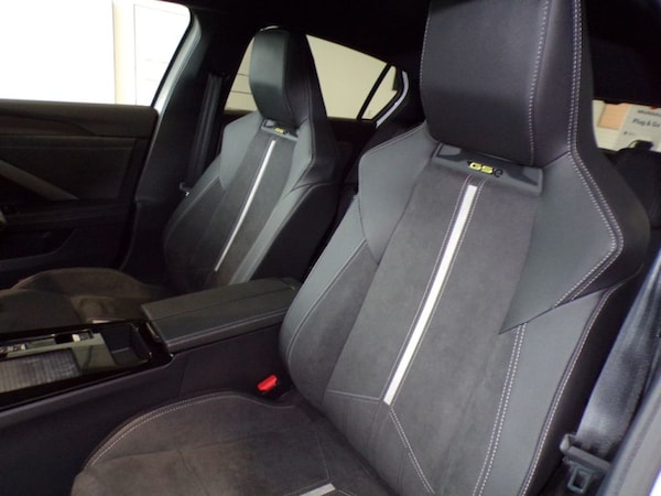 Used Vauxhall Astra 2024 for sale - 76118340: Photo 16