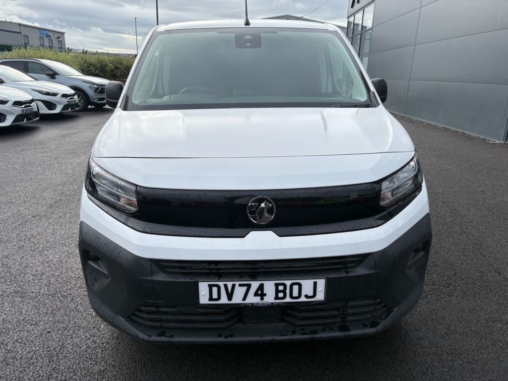 Used Vauxhall Combo 2024 for sale - 76118300: Photo 4