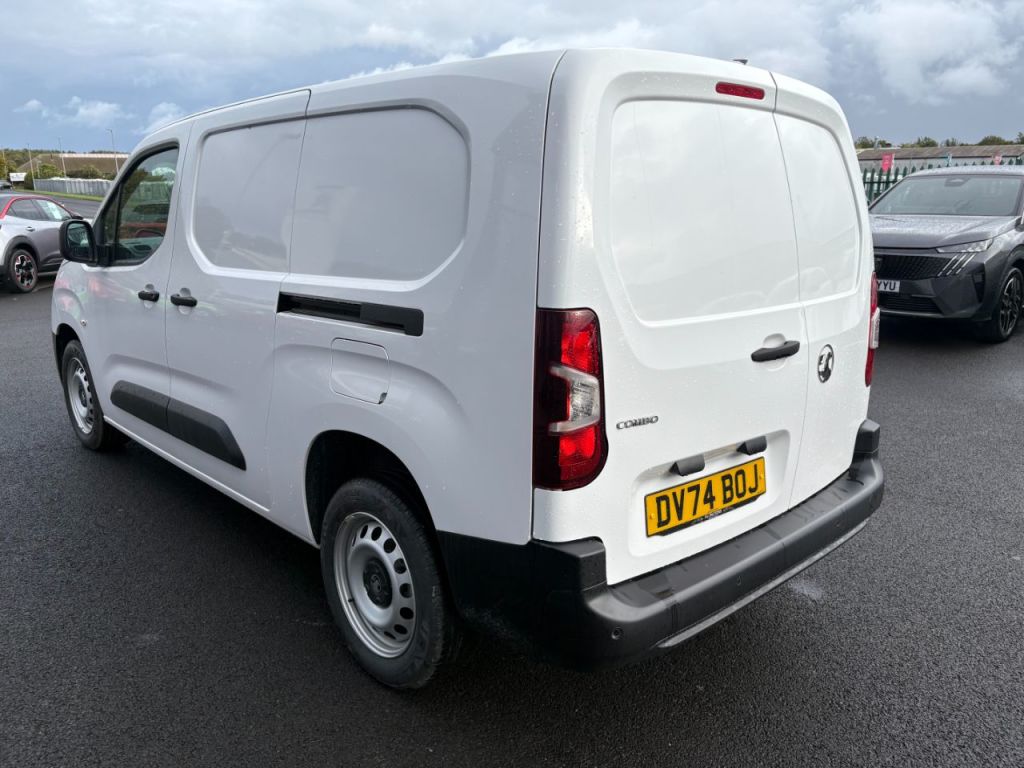 Used Vauxhall Combo 2024 for sale - 76118300: Photo 7