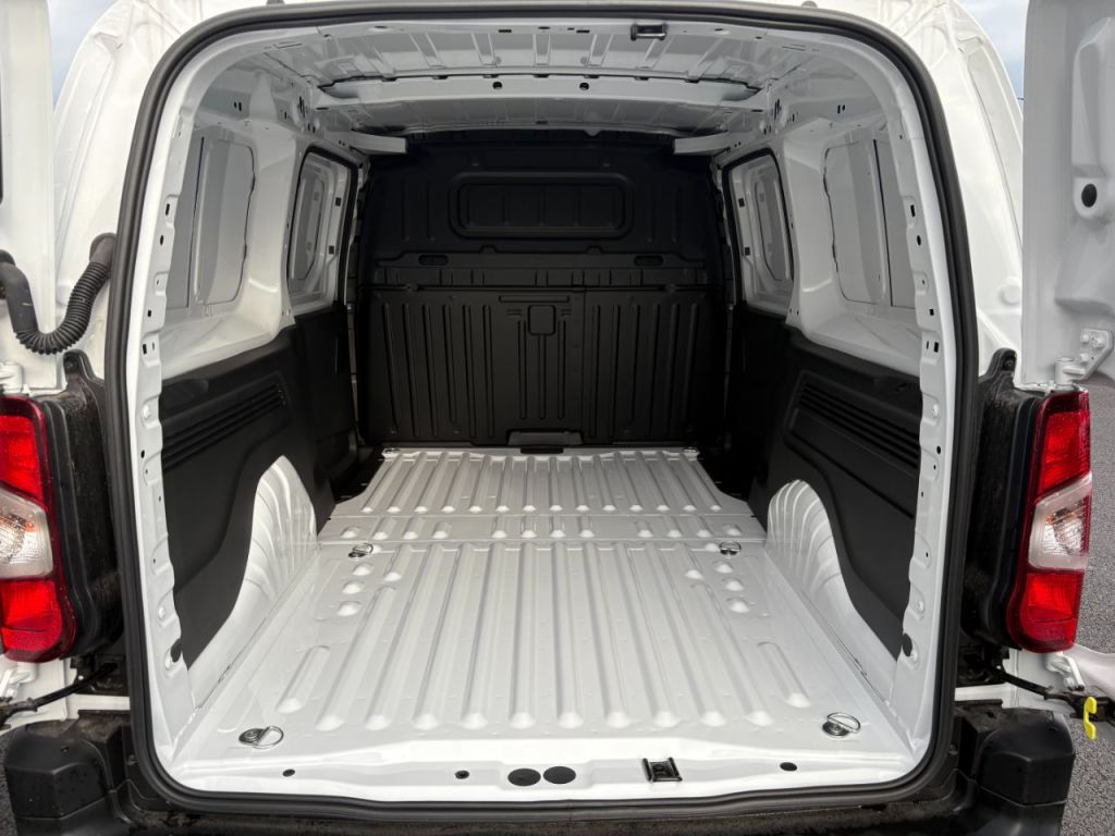 Used Vauxhall Combo 2024 for sale - 76118300: Photo 8