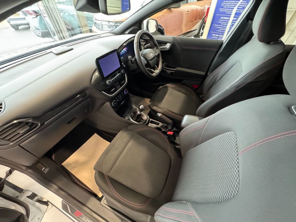 Used Ford Puma 2020 for sale - 76332857: Photo 18