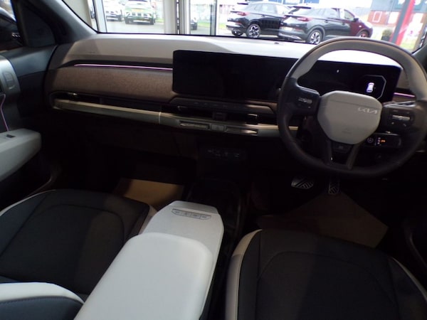 Used Kia EV3 2025 for sale - 76266357: Photo 17