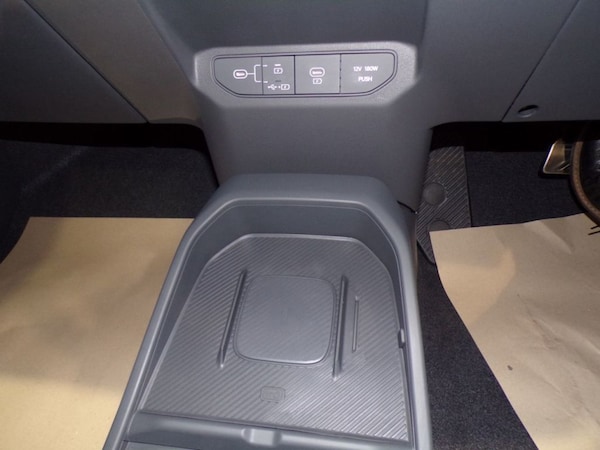 Used Kia EV3 2025 for sale - 76266357: Photo 26