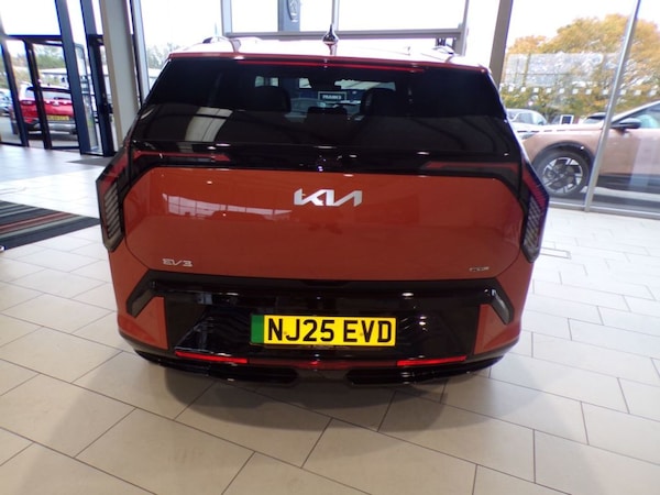 Used Kia EV3 2025 for sale - 76266357: Photo 8