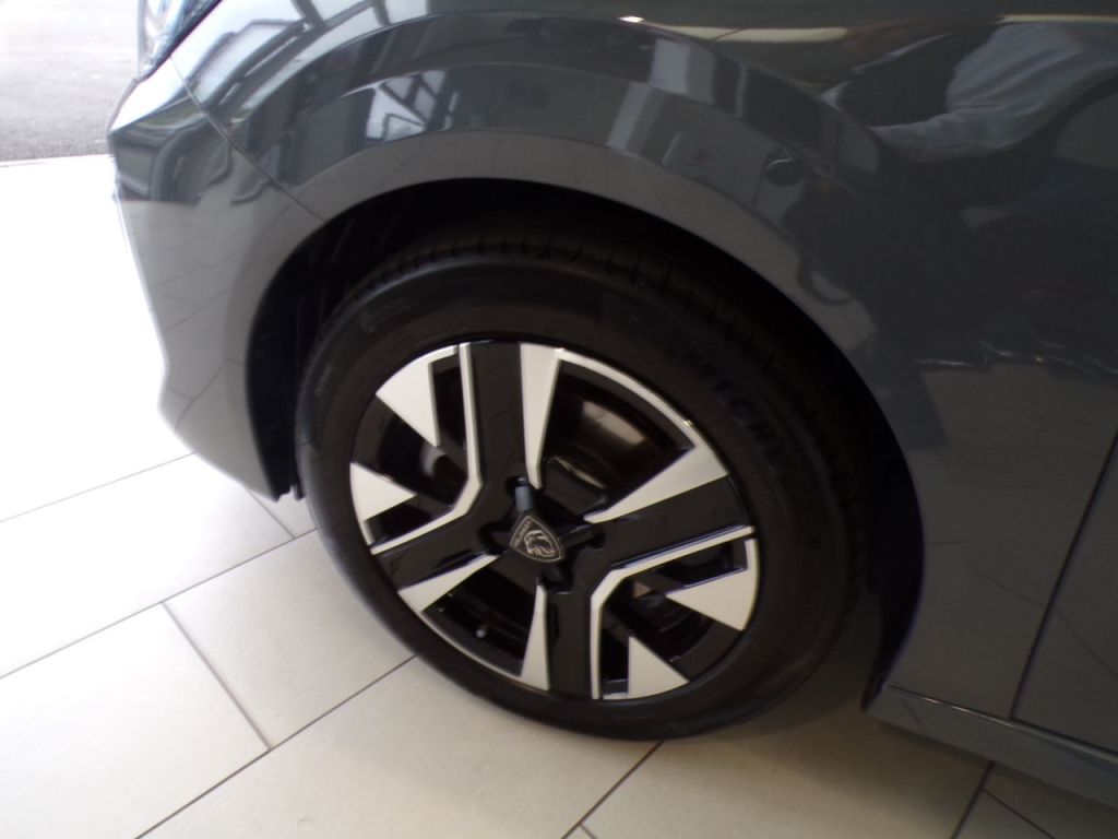 Used Peugeot 208 2024 for sale - 76118323: Photo 13