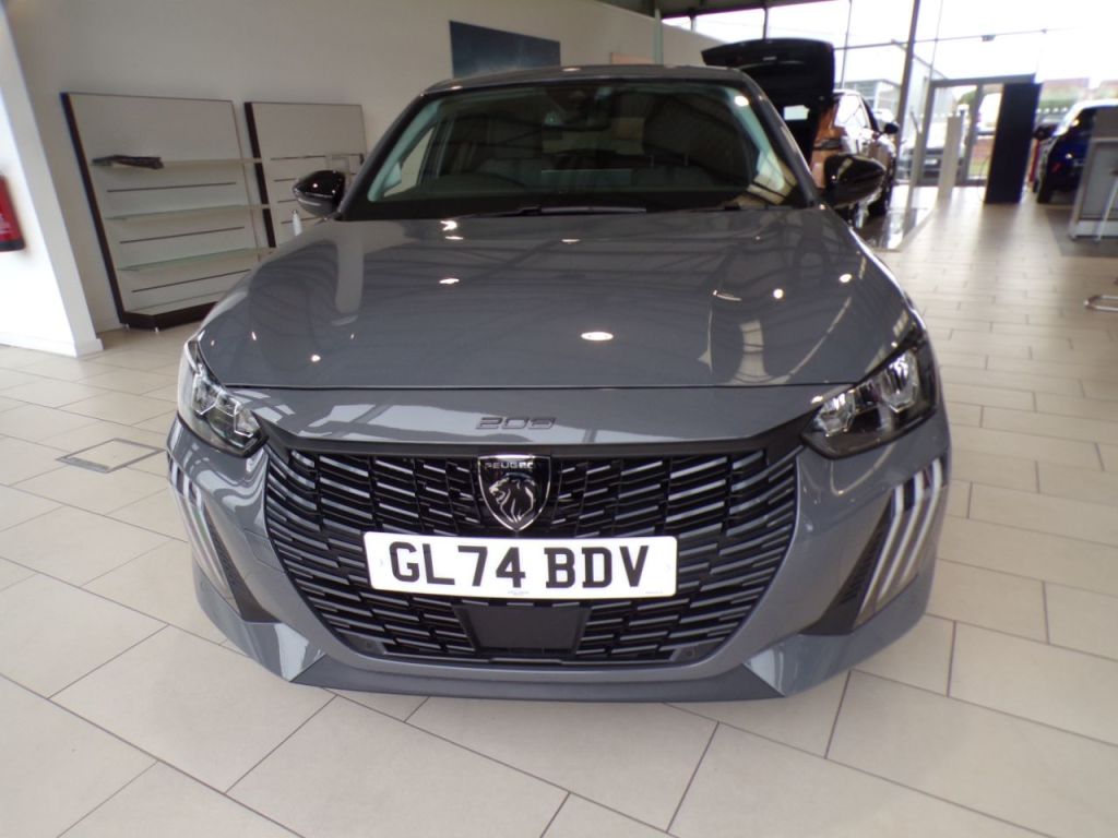 Used Peugeot 208 2024 for sale - 76118323: Photo 8