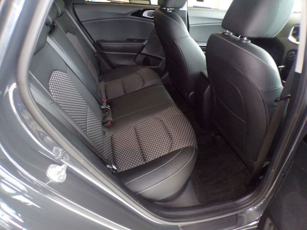 Used Kia Ceed 2022 for sale - 76118285: Photo 15