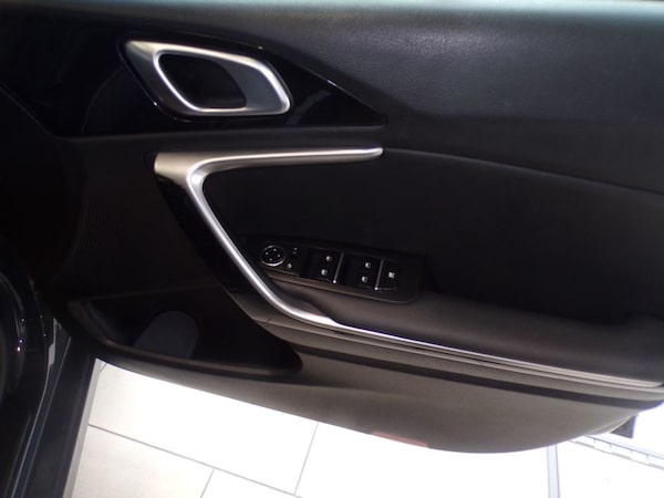 Used Kia Ceed 2022 for sale - 76118285: Photo 19