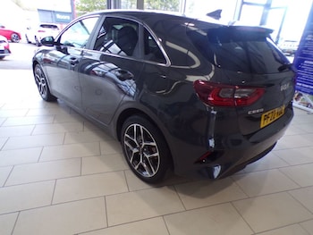 Used Kia Ceed 2022 for sale - 76118285: Photo 3