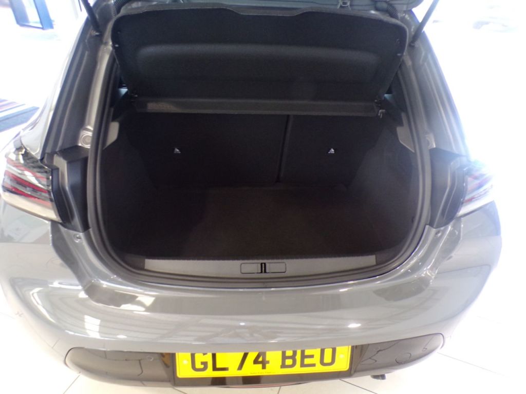Used Peugeot 208 2024 for sale - 76118293: Photo 10