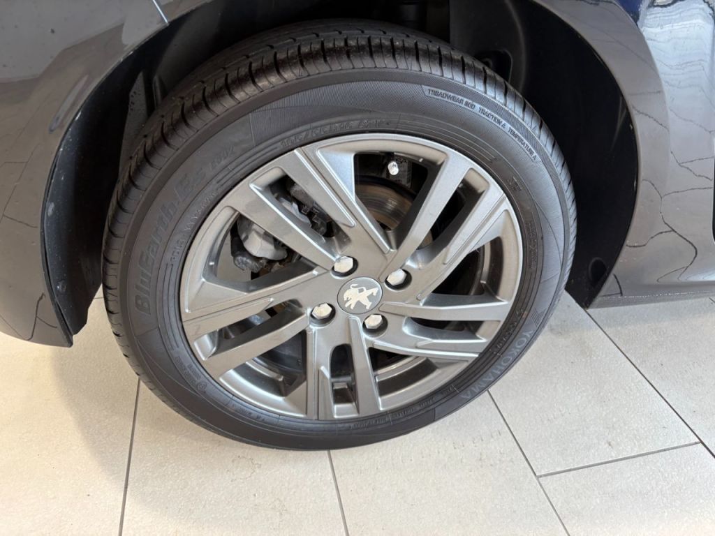 Used Peugeot 208 2022 for sale - 76118341: Photo 4
