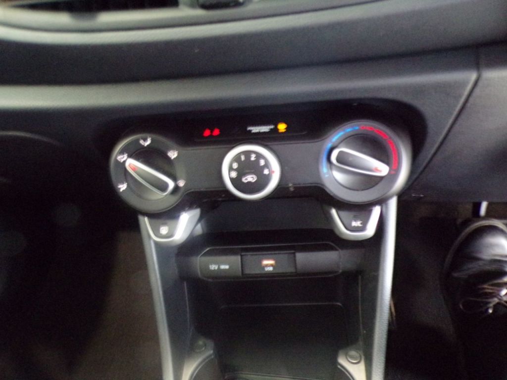 Used Kia Picanto 2020 for sale - 76118236: Photo 23