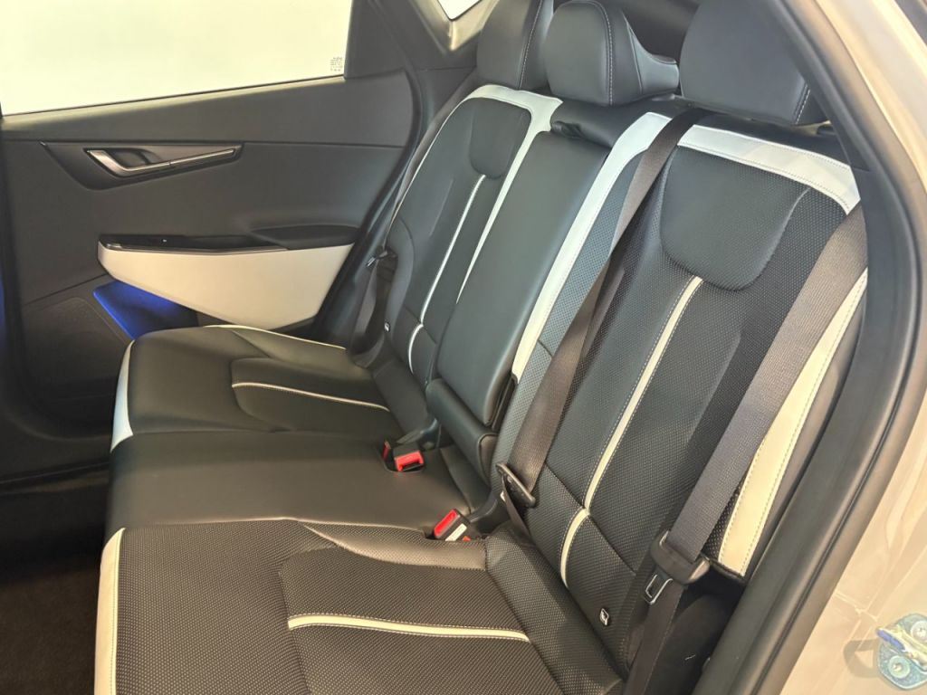 Used Kia EV6 2025 for sale - 76697951: Photo 38