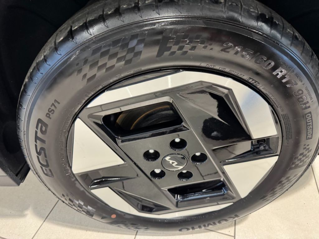 Used Kia EV3 2025 for sale - 76508787: Photo 16