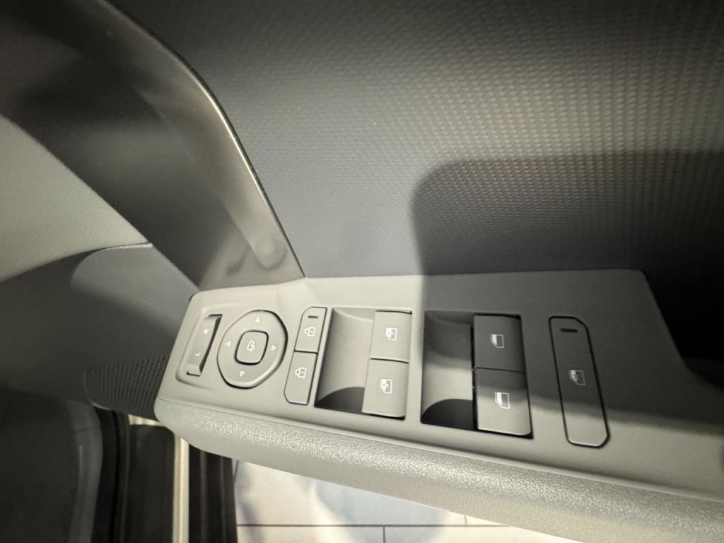 Used Kia EV3 2025 for sale - 76508787: Photo 25