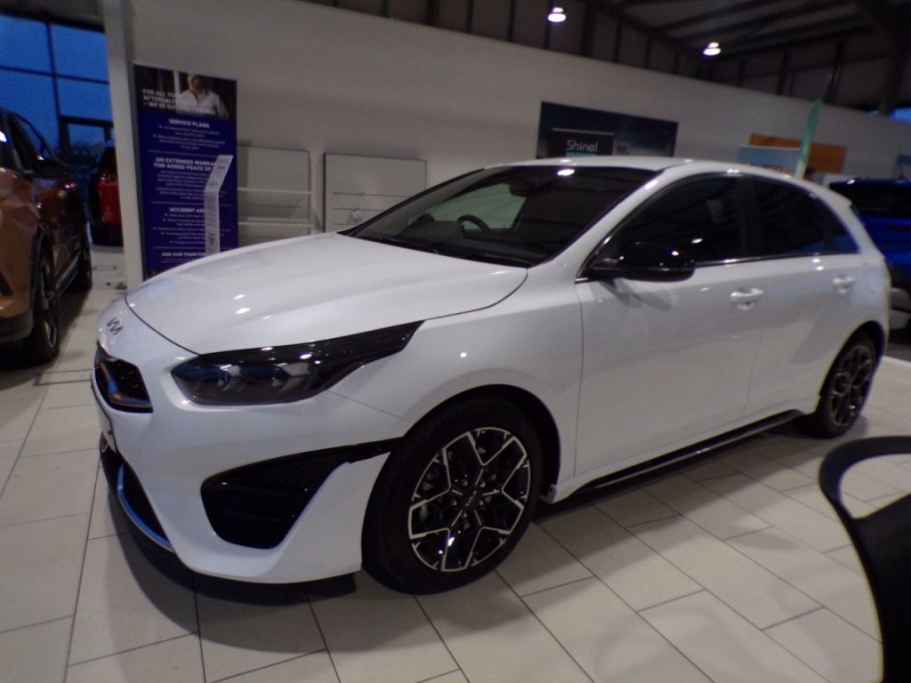 Used Kia Ceed 2025 for sale - 76422171: Photo 2