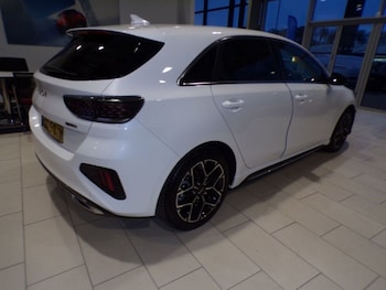 Used Kia Ceed 2025 for sale - 76422171: Photo