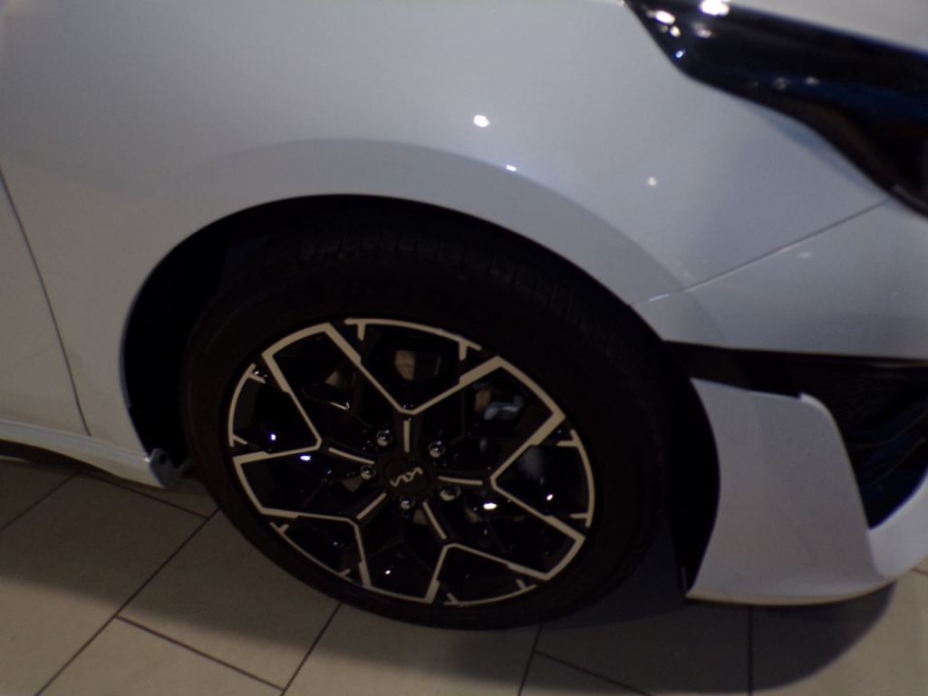 Used Kia Ceed 2025 for sale - 76422171: Photo 9