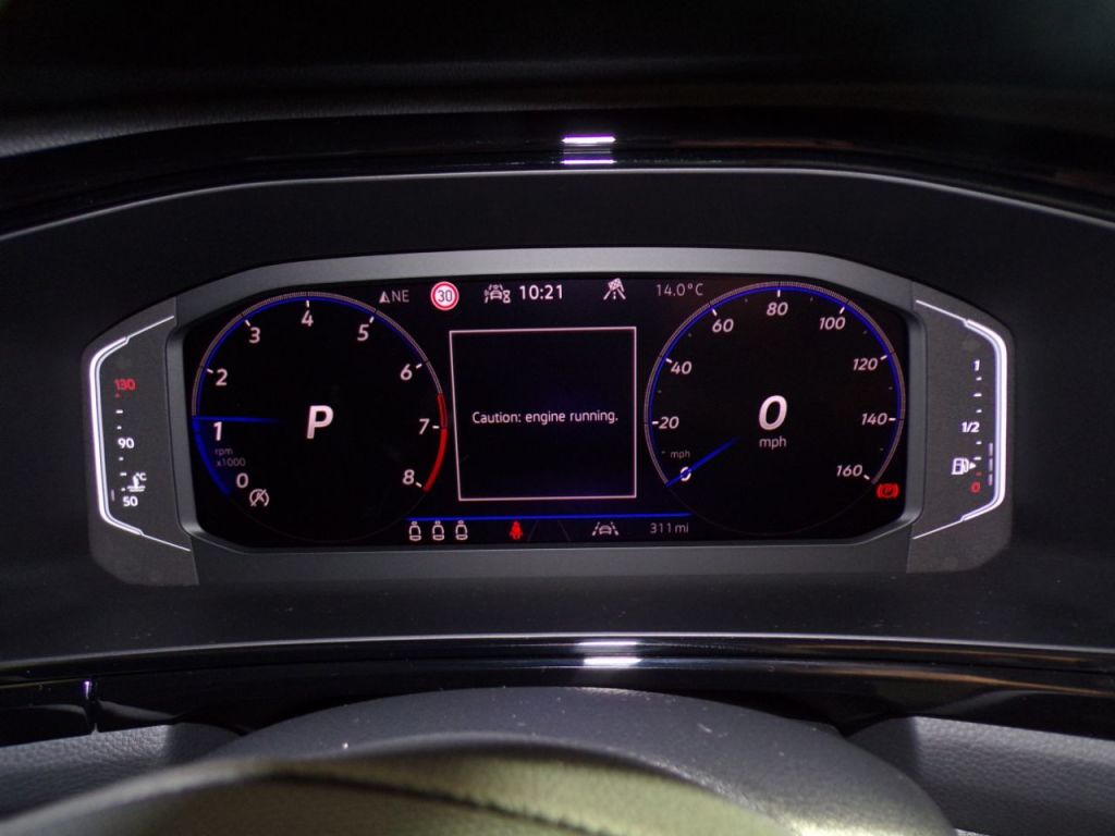 Used Volkswagen T-Roc 2025 for sale - 76363183: Photo 27