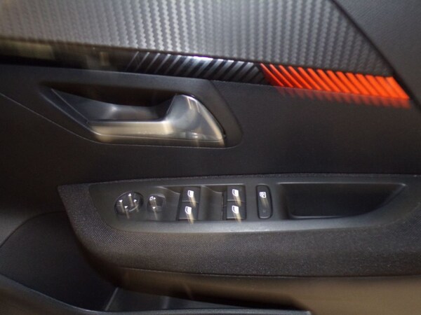 Used Peugeot 208 2022 for sale - 76303233: Photo 21