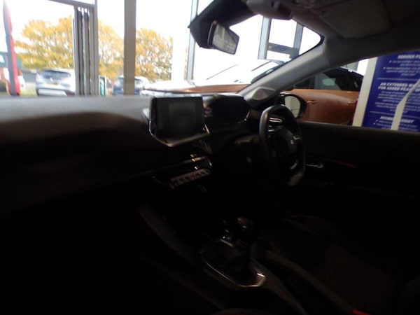 Used Peugeot 208 2022 for sale - 76303233: Photo 23