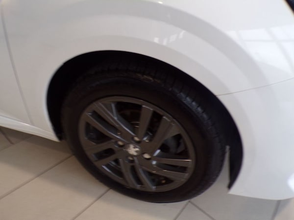 Used Peugeot 208 2022 for sale - 76303233: Photo 9