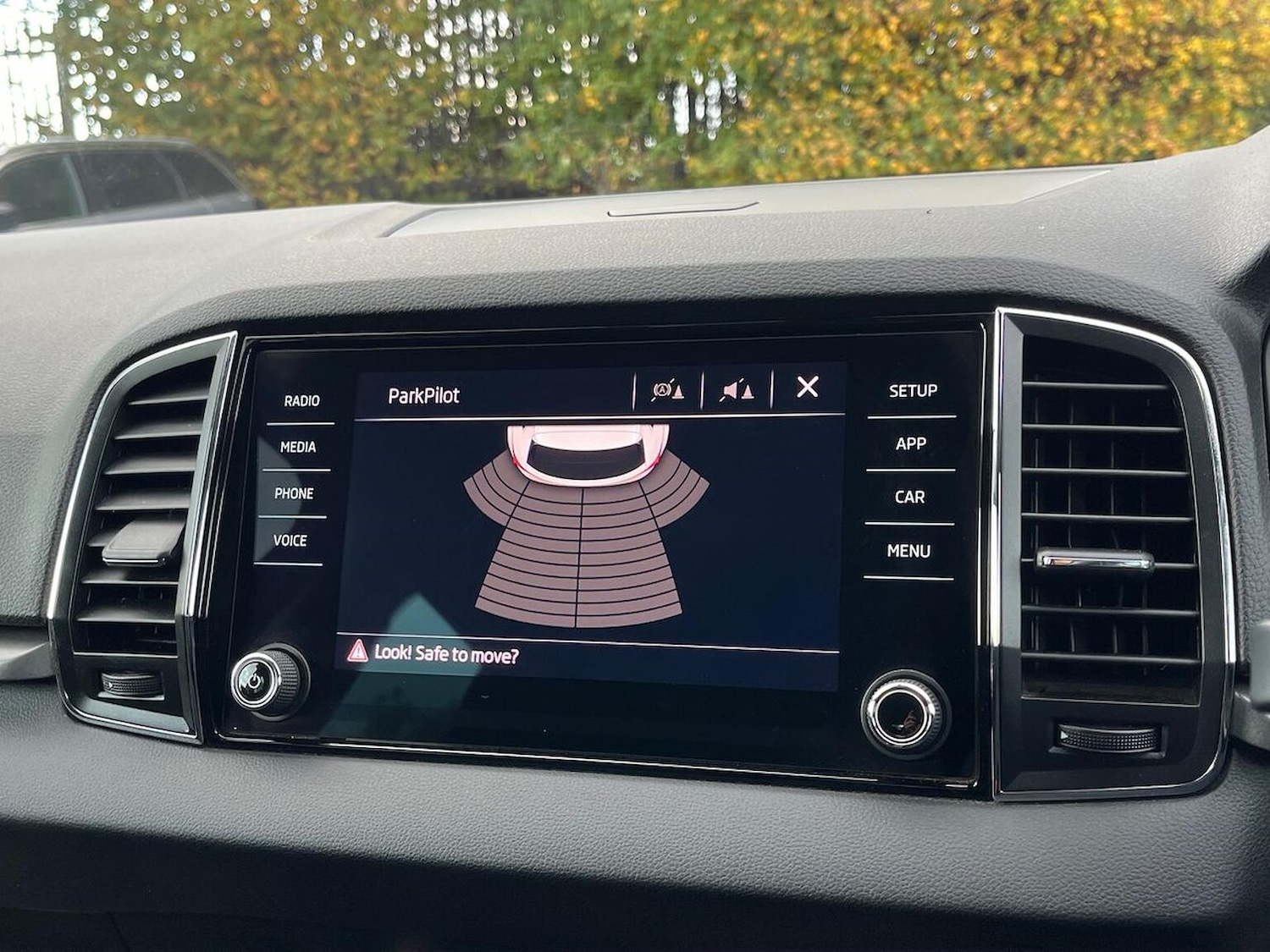 Used Skoda Karoq 2019 for sale - 76324644: Photo 23