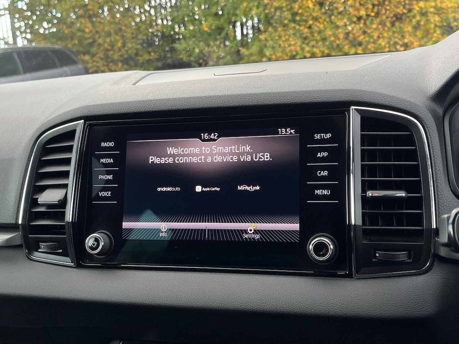 Used Skoda Karoq 2019 for sale - 76324644: Photo 25