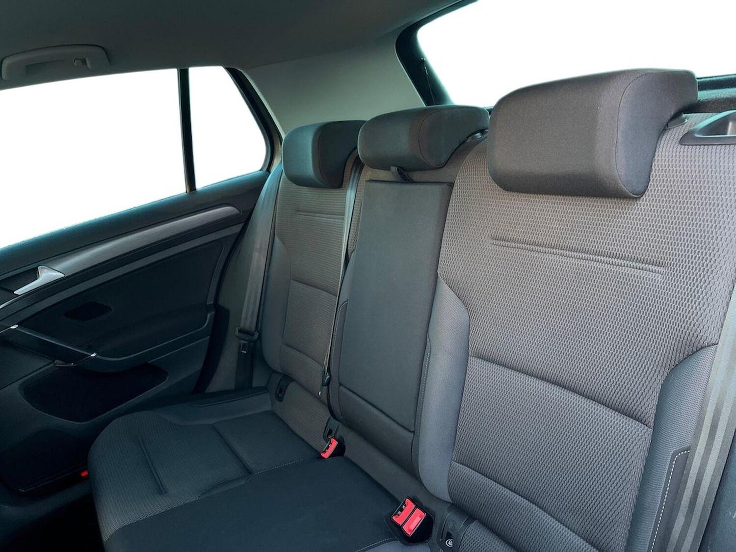 Used Volkswagen Golf 2020 for sale - 77001847: Photo 17