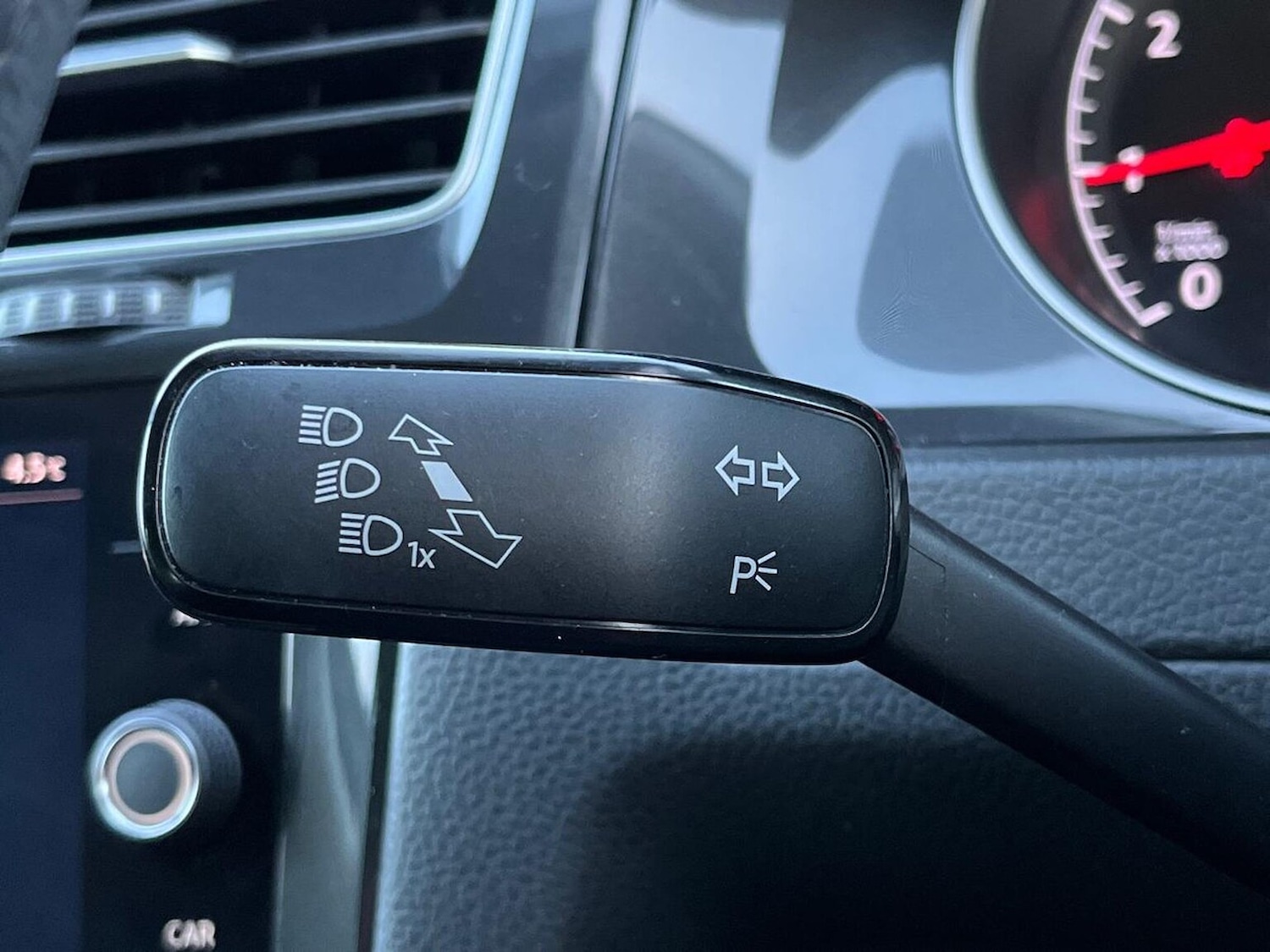 Used Volkswagen Golf 2020 for sale - 77001847: Photo 29