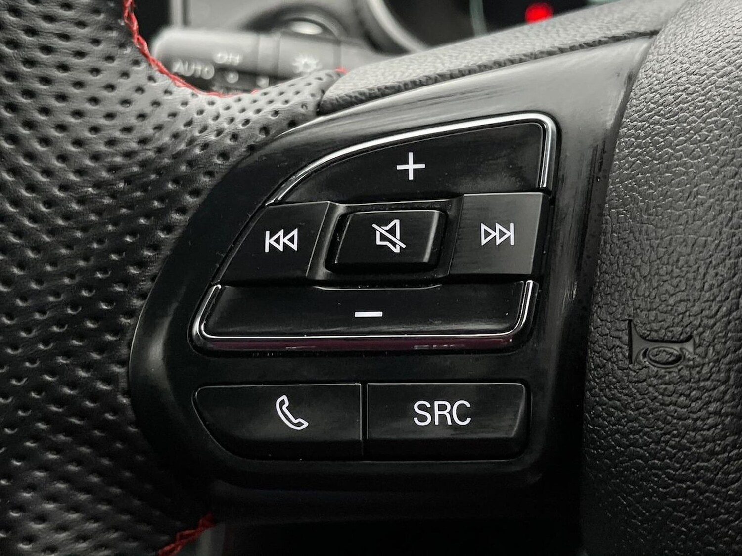 Used MG MG ZS 2024 for sale - 76947028: Photo 27