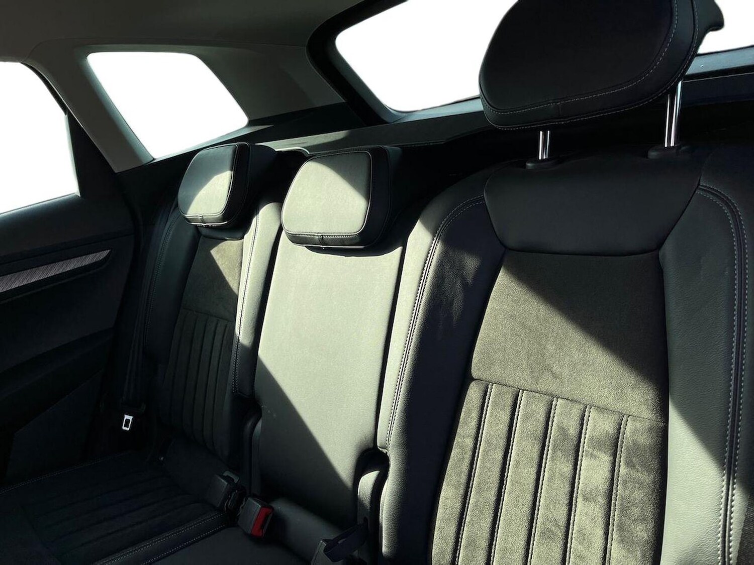 Used Skoda Karoq 2023 for sale - 78196372: Photo 18