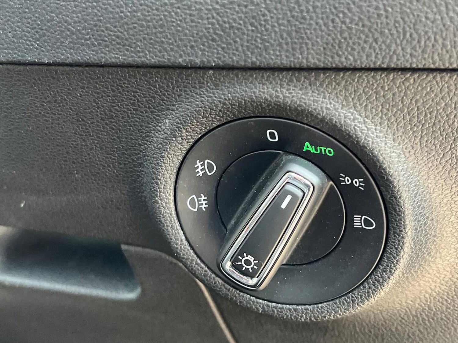 Used Skoda Karoq 2023 for sale - 78196372: Photo 24