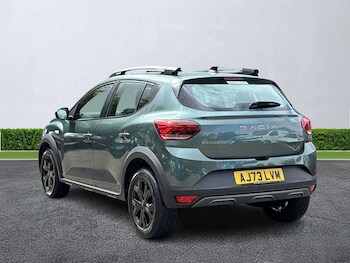 Used Dacia Sandero Stepway 2023 for sale - 78642070: Photo