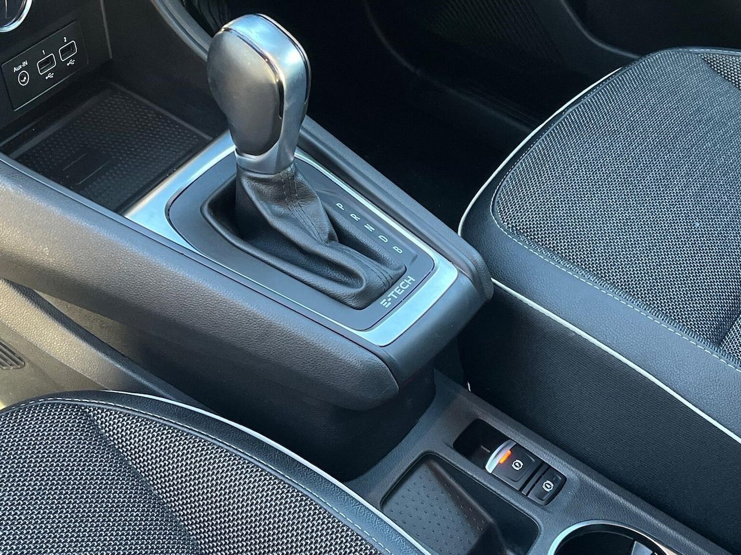 Used Renault Captur 2022 for sale - 76778251: Photo 14