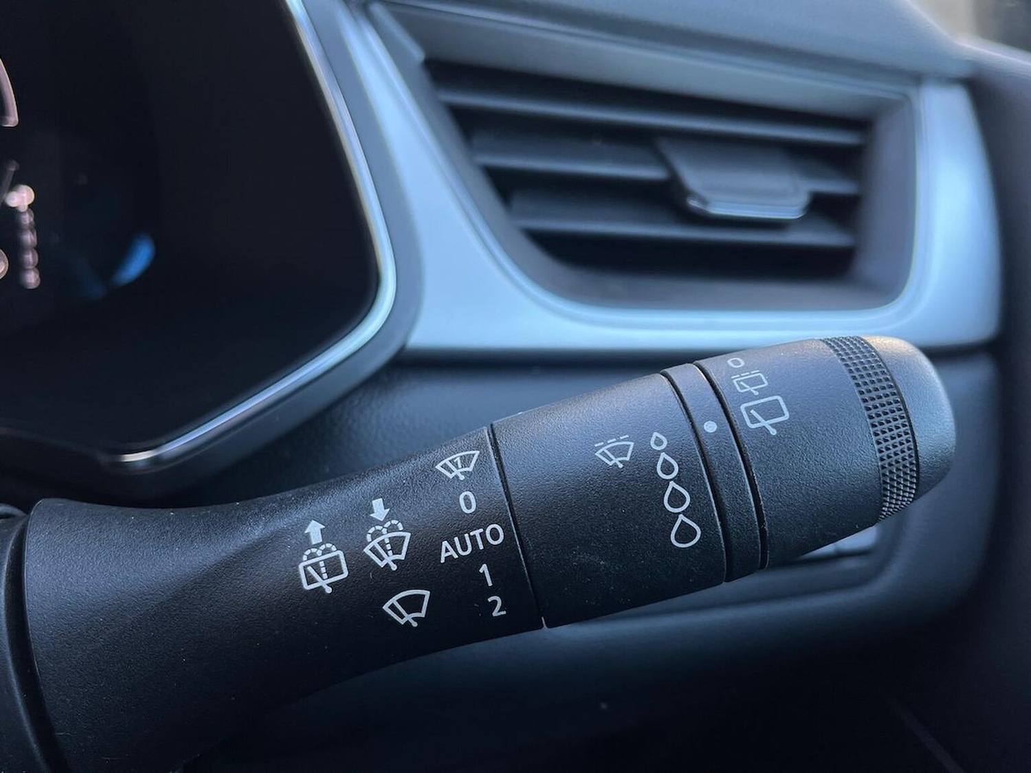 Used Renault Captur 2022 for sale - 76778251: Photo 30