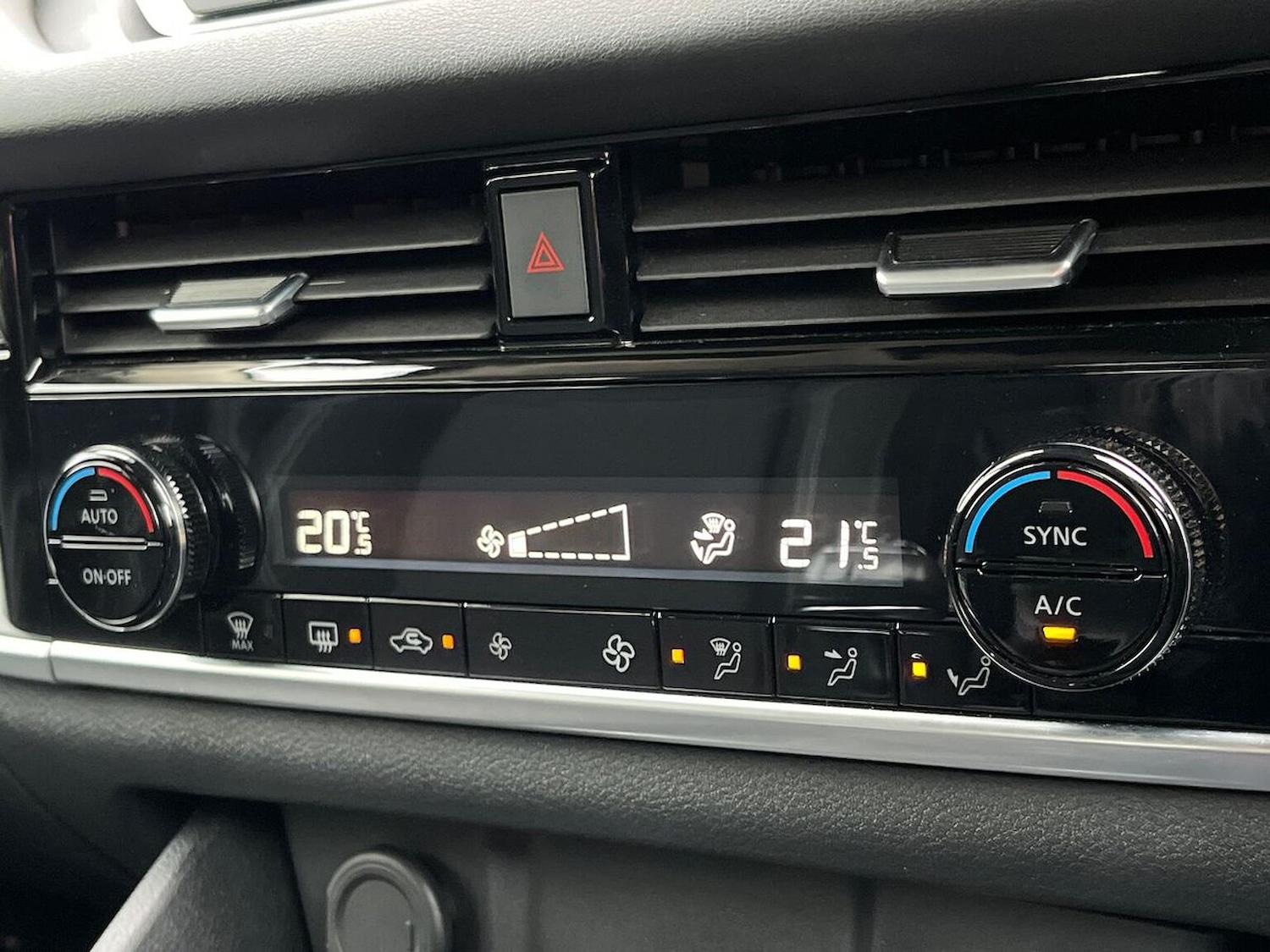 Used Nissan Qashqai 2022 for sale - 76543030: Photo 13