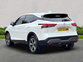 Used Nissan Qashqai 2023 for sale - 76082522: Photo 2