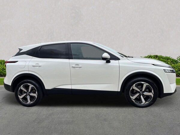 Used Nissan Qashqai 2023 for sale - 76082522: Photo 3